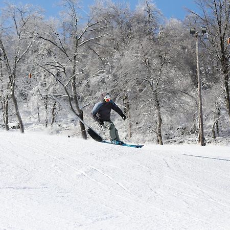 Seven Springs 3 Bedrooms Premium Condo, Ski In Ski Out Condo Champion 외부 사진